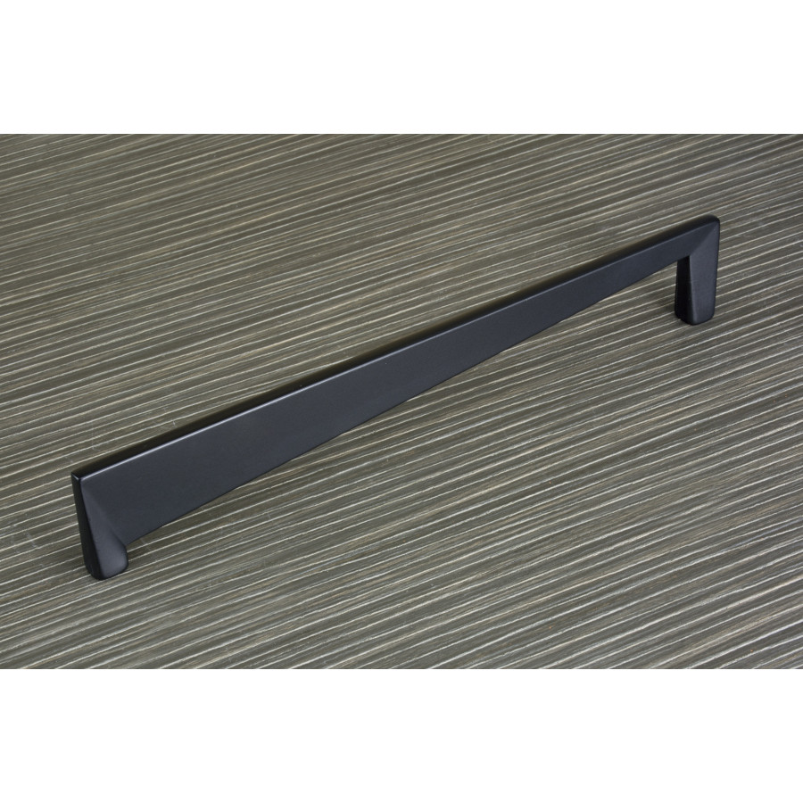 ZP0811-24, Orvietto Knob Centers 1 1/4" Black