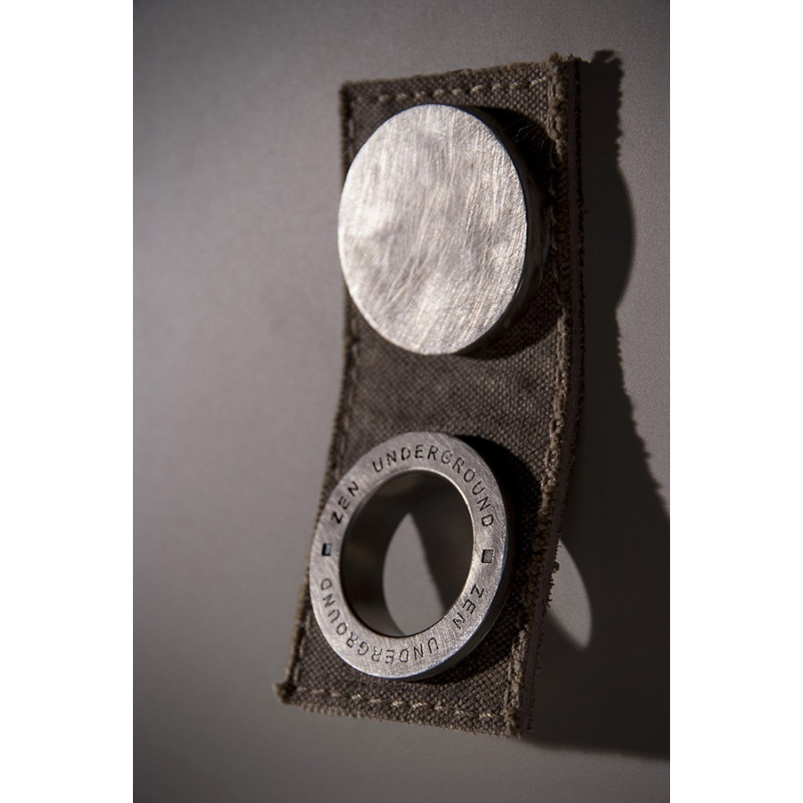 ZP1253-481, Garage Knob Centers 5/8"Canvas